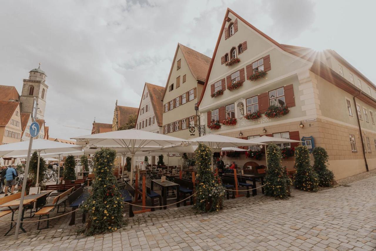 Hotel Gasthaus Zur Sonne Dinkelsbühl Esterno foto