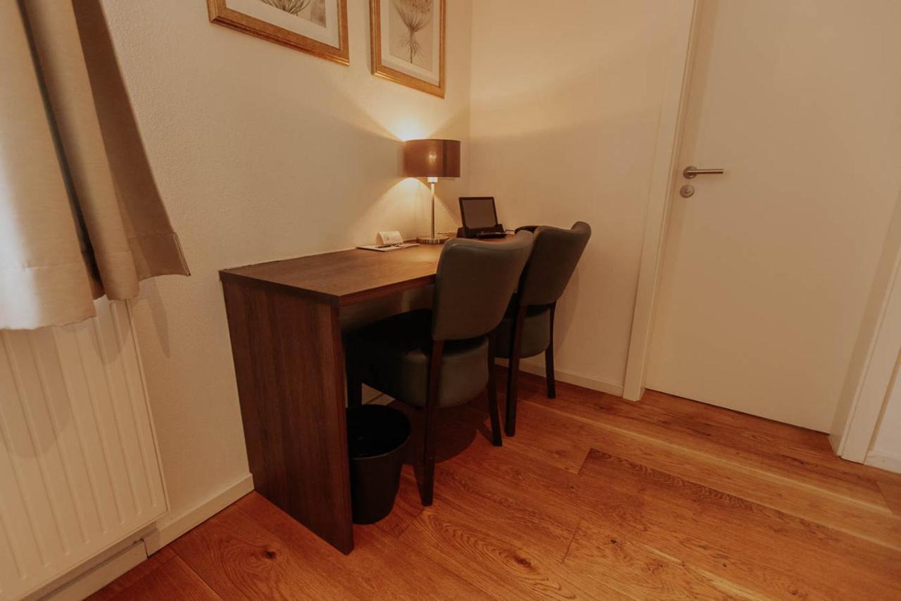 Hotel Gasthaus Zur Sonne Dinkelsbühl Esterno foto