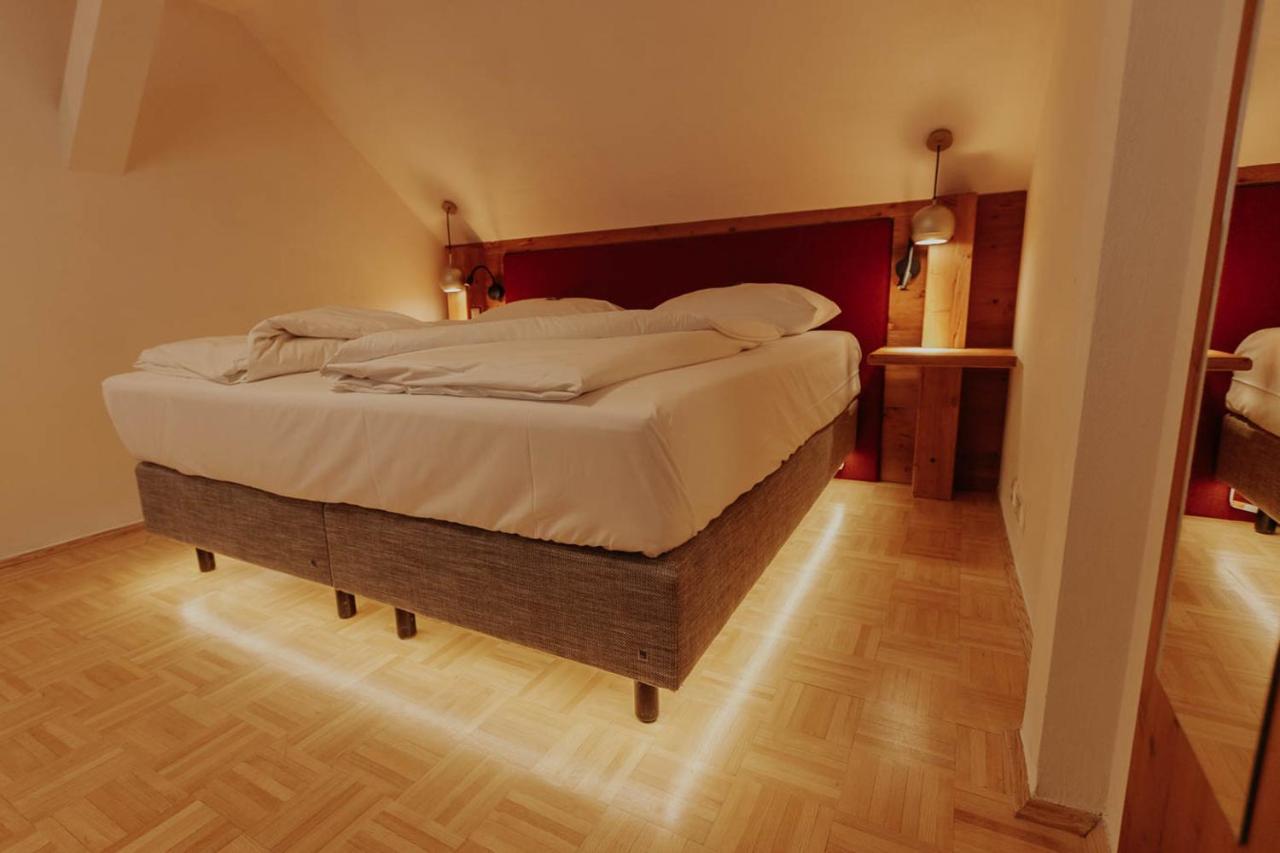 Hotel Gasthaus Zur Sonne Dinkelsbühl Esterno foto