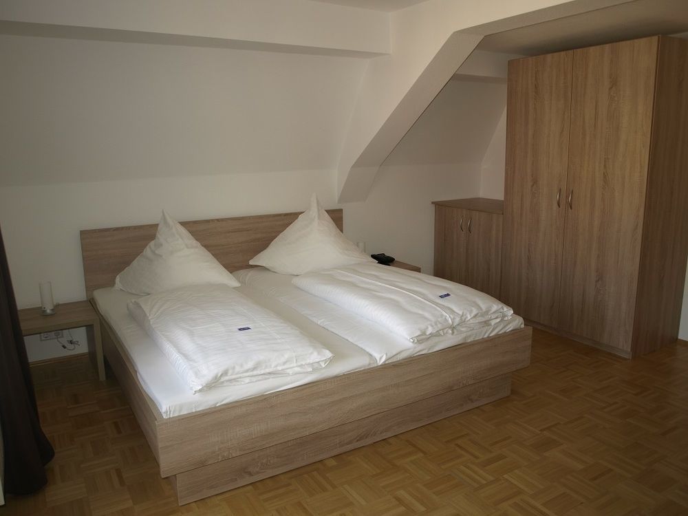 Hotel Gasthaus Zur Sonne Dinkelsbühl Esterno foto